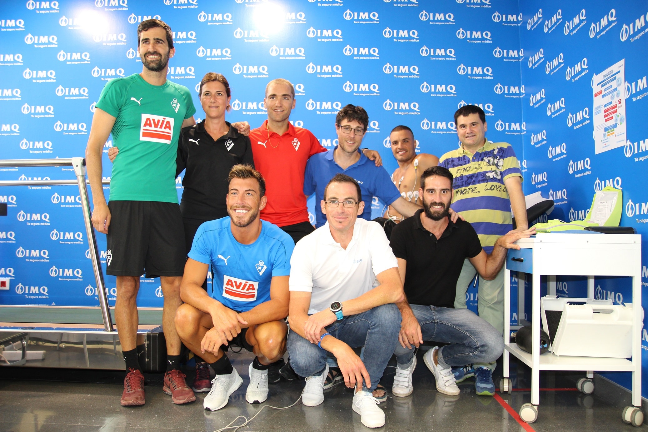 Los jugadores de SD Eibar pasan los reconocimientos médicos en la Unidad de Medicina Deportiva de la Clínica IMQ Zorrotzaurre 
